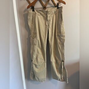 Y2K American Eagle cargo pants low rise size 10 boot cut